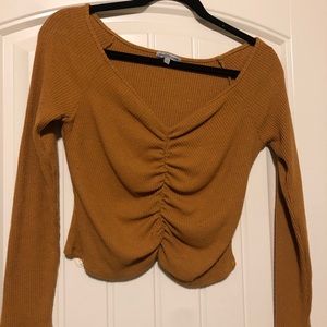 Cropped long sleeve!!
